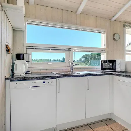 Gorica - 450m From The Sea In Nw Jutland By Interhome * Lokken